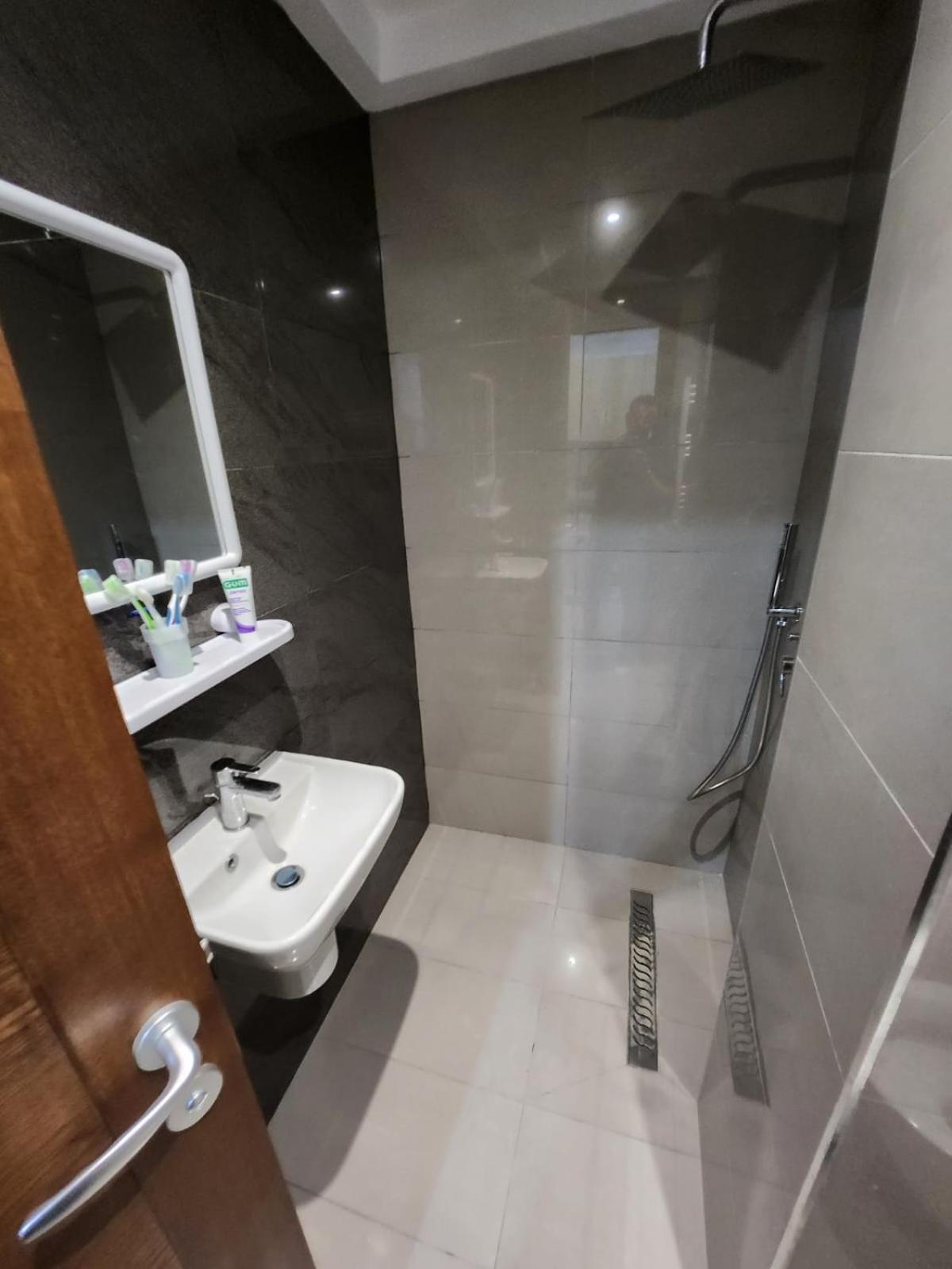 Elegant S1 Meuble Garde A Ariana -Tunis Apartment Luaran gambar