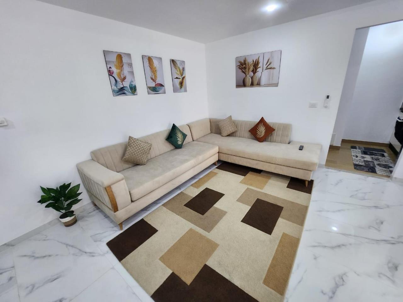 Elegant S1 Meuble Garde A Ariana -Tunis Apartment Luaran gambar