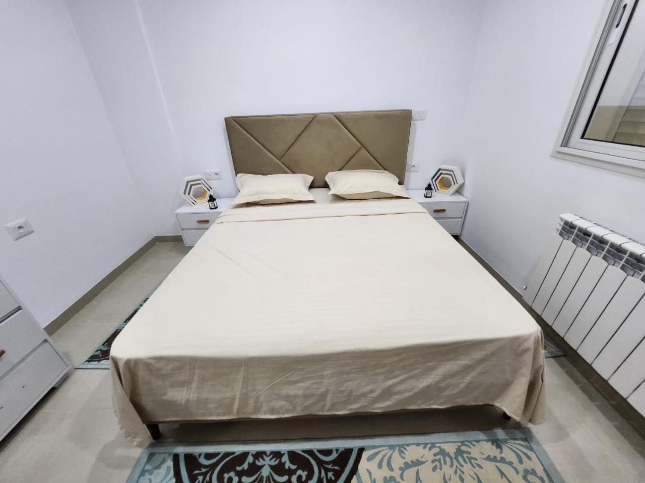 Elegant S1 Meuble Garde A Ariana -Tunis Apartment Luaran gambar